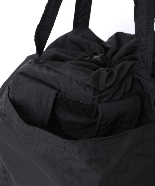 MILKFED.（ミルクフェド）の「2WAY POCKETABLE BAG（バックパック/リュック・レディース・ブラック/ネイビー/オリーブ・ONE SIZE）」の7枚目の写真