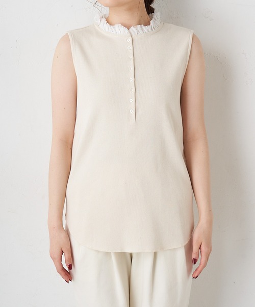 PUAL CE CIN（ピュアルセシン）の「オーガニックコットン襟フリルノースリーブ（タンクトップ・レディース・ナチュラル/スミクロ・FREE）」の9枚目の写真