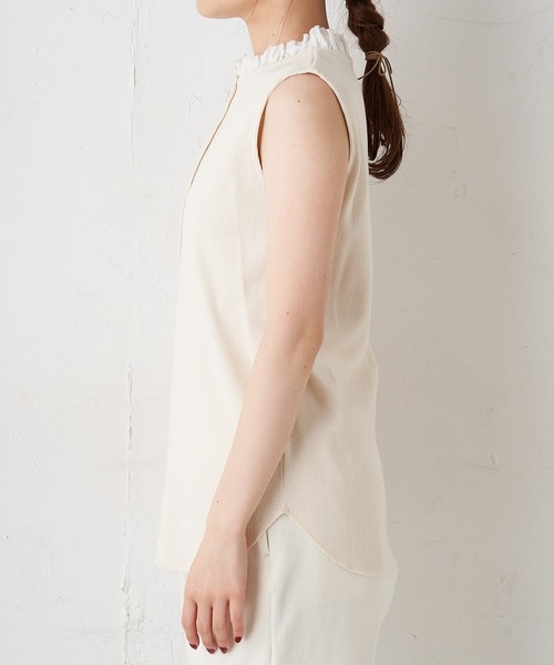 PUAL CE CIN（ピュアルセシン）の「オーガニックコットン襟フリルノースリーブ（タンクトップ・レディース・ナチュラル/スミクロ・FREE）」の8枚目の写真