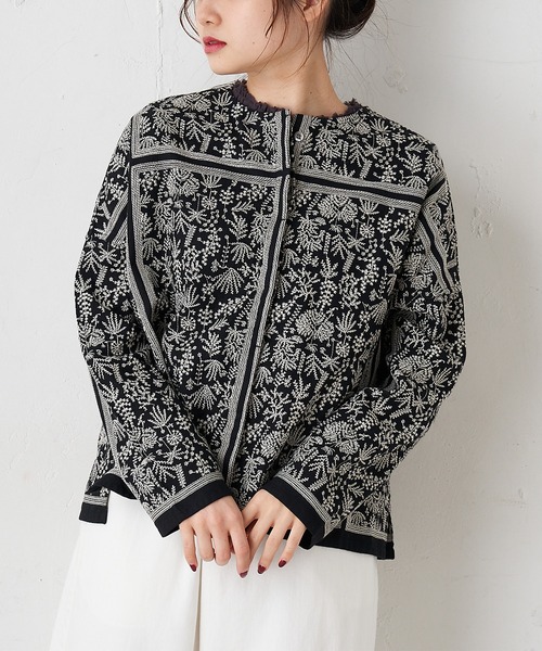 PUAL CE CIN（ピュアルセシン）の「オーガニックコットン襟フリルノースリーブ（タンクトップ・レディース・ナチュラル/スミクロ・FREE）」の12枚目の写真