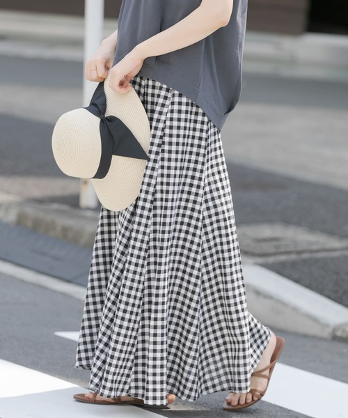 URBAN RESEARCH Sonny Label（アーバンリサーチサニーレーベル）の「UR TECH+抗菌リネン混セミマーメイドスカート（スカート・レディース・ネイビー/イエロー/チェック・38/36）」の6枚目の写真