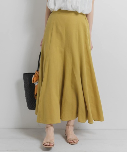 URBAN RESEARCH Sonny Label（アーバンリサーチサニーレーベル）の「UR TECH+抗菌リネン混セミマーメイドスカート（スカート・レディース・ネイビー/イエロー/チェック・38/36）」の12枚目の写真