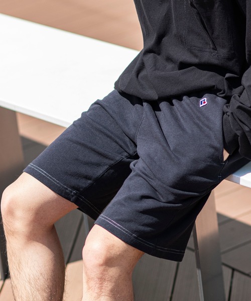 Russell Athletic（ラッセルアスレティック）の「【RUSSELL ATHLETIC/ラッセル・アスレティック】 Bookstore スウェットショーツ（スウェットパンツ・メンズ・ブラック/グレー/イエロー・MEDIUM/LARGE）」の2枚目の写真