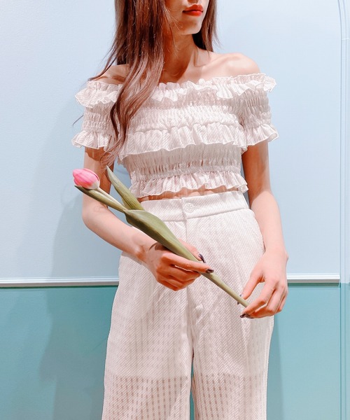 lilLilly（リルリリー）の「オーガンジーフリルオフショルトップス（シャツ/ブラウス・レディース・ホワイト/ブラック/ピンク・FREE）」の6枚目の写真