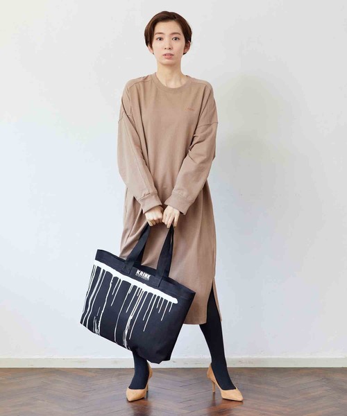 SILAS（サイラス）の「BI-COLOR CUFFS SWEAT DRESS（ワンピース・レディース・ベージュ/ネイビー・ONE SIZE）」の8枚目の写真