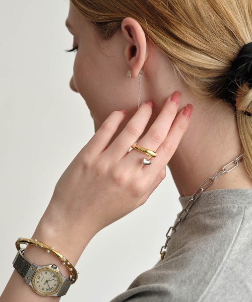 ANOH（アノー）の「バイカラーホルンリング（リング・レディース・シルバー×ゴールド・FREE）」の14枚目の写真