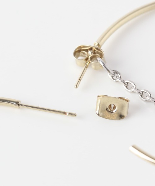 URBAN RESEARCH ROSSO WOMEN（アーバンリサーチ　ロッソ）の「JUSTINE CLENQUET　TINA earring（ピアス（両耳用）・レディース・ゴールド系その他・-）」の2枚目の写真