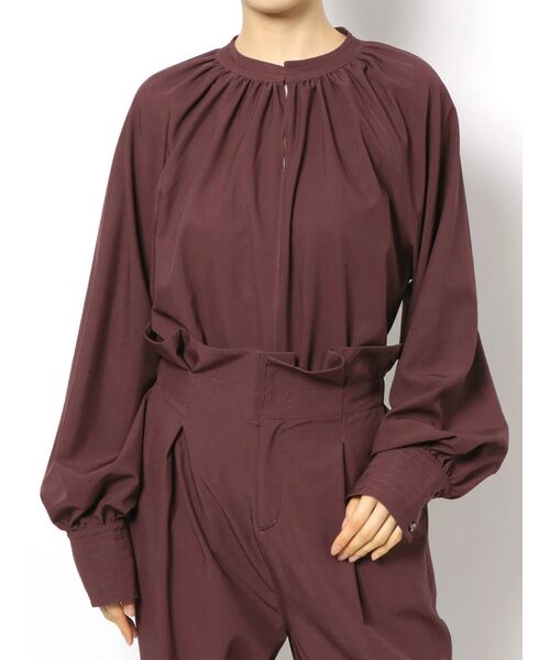 COTORICA（コトリカ）の「【THE DAYZ TOKYO】ステッチカラーラウンドテールブラウス（シャツ/ブラウス・レディース・オフホワイト/ブラック/ブラウン・SMALL/MEDIUM）」の15枚目の写真