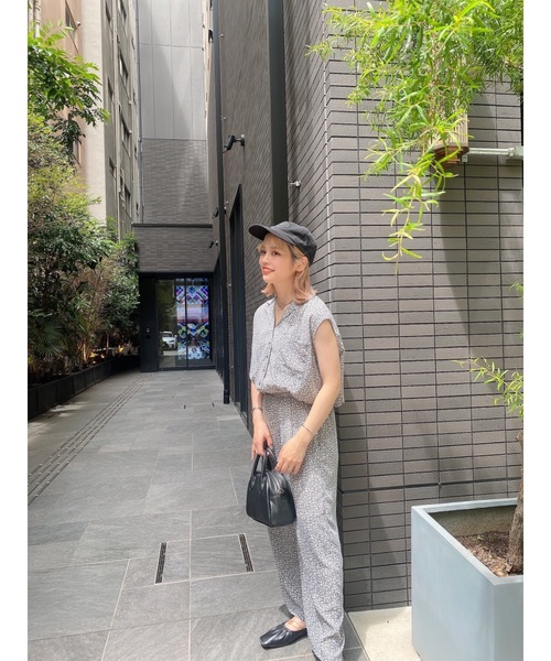 JUMELLE（ジュメロ）の「イサックセットアップ（セットアップ・レディース・ベージュ/ブルー・MEDIUM/SMALL）」の14枚目の写真