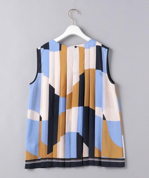 UNITED ARROWS(ユナイテッドアローズ)の「<UNITED ARROWS>パネルプリント プリーツ ノースリーブ ブラウス B◆(シャツ/ブラウス・レディース・イエロー/ネイビー・FREE)」の8枚目の写真