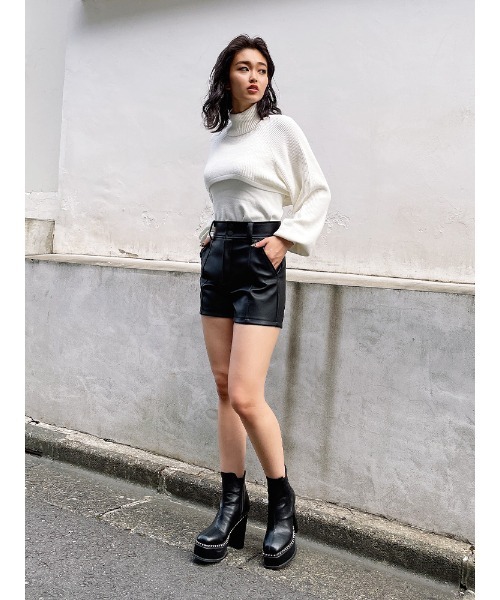 ENVYM（アンビー）の「ハイネックレイヤーニットＰＯ（ニット/セーター・レディース・ホワイト/ブラック/グレー・FREE）」の6枚目の写真