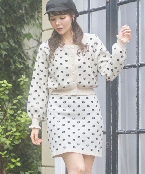 MAJESTIC LEGON（マジェスティックレゴン）の「クラシカルパターンカーディガン（ニット/セーター・レディース・ブラック系その他/ホワイト系その他2/ブラック系その他2・SMALL/MEDIUM）」の7枚目の写真