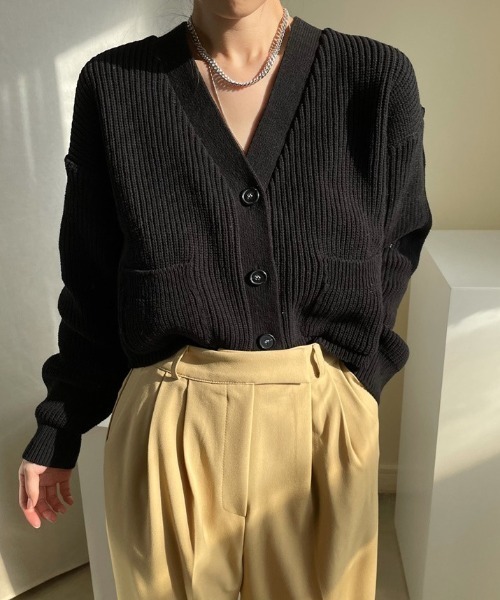 Diosfront（ディオスフロント）の「バックカラージャガードVネックカーディガン（カーディガン/ボレロ・レディース・ホワイト/ブラック/ベージュ・FREE）」の3枚目の写真