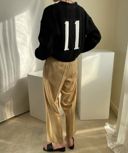 Diosfront（ディオスフロント）の「バックカラージャガードVネックカーディガン（カーディガン/ボレロ・レディース・ホワイト/ブラック/ベージュ・FREE）」の12枚目の写真