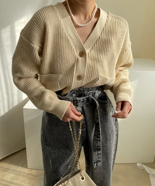 Diosfront（ディオスフロント）の「バックカラージャガードVネックカーディガン（カーディガン/ボレロ・レディース・ホワイト/ブラック/ベージュ・FREE）」の13枚目の写真