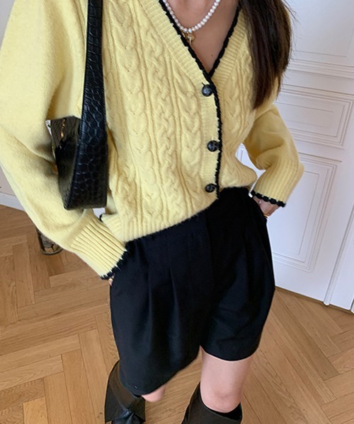 Fano Studios(ファノ ストゥディオズ)の「【Fano Studios】V neck cable knitted cardigan FQ21S069(カーディガン/ボレロ・レディース・イエロー・S/M/L)」の17枚目の写真