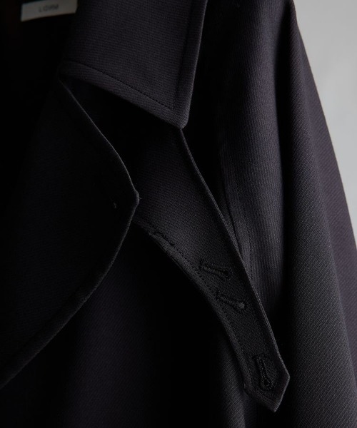 LIDNM（リドム）の「CLASSICAL WIDE TRENCH（トレンチコート・メンズ・チャコールグレー・MEDIUM/LARGE）」の18枚目の写真