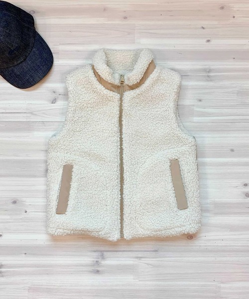 COMME CA ISM(コムサイズム)の「リバーシブル 中わたベスト(ダウンベスト・キッズ・ベージュ/キャメル・110cm/100cm/120cm/130cm/140cm/150cm)」の2枚目の写真