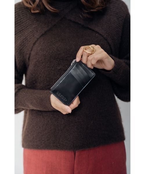 DEVICE+（デバイスプラス）の「DEVICE＋ カウレザー フラグメントケース（カードケース・レディース・ブラック・FREE）」の19枚目の写真