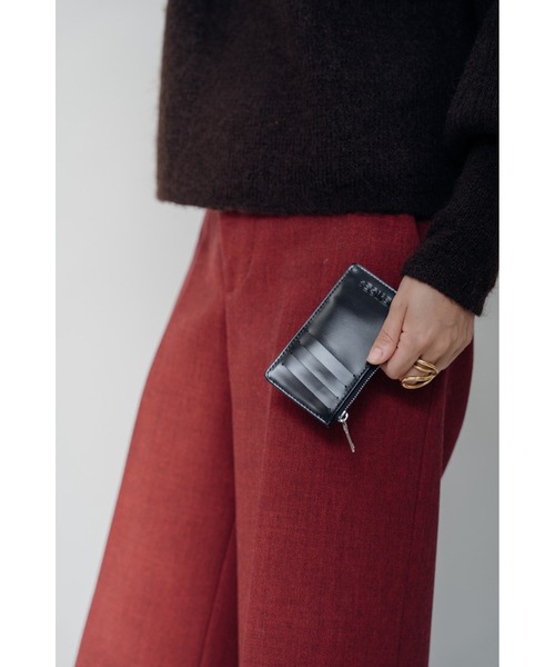 DEVICE+（デバイスプラス）の「DEVICE＋ カウレザー フラグメントケース（カードケース・レディース・ブラック・FREE）」の18枚目の写真