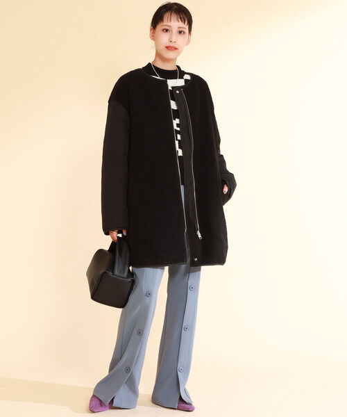 Ray BEAMS(レイビームス)の「Ray BEAMS / ボア リバーシブル コート(ノーカラーコート・レディース・ブラック/オリーブ・1/0)」の6枚目の写真