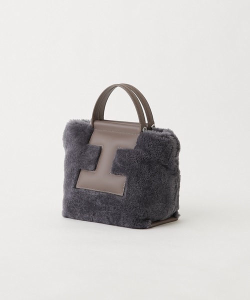 IACUCCI（イアクッチ）の「【IACUCCI】ムートンミニトートバッグ/SORBETTO MONTONE（ハンドバッグ・レディース・サンドベージュ/グレー・FREE）」の18枚目の写真