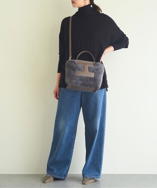 IACUCCI（イアクッチ）の「【IACUCCI】ムートンミニトートバッグ/SORBETTO MONTONE（ハンドバッグ・レディース・サンドベージュ/グレー・FREE）」の10枚目の写真