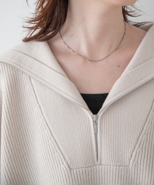 yuw(ユウ)の「HALF ZIP PULLOVER 217877(ニット/セーター・レディース・ブラック・FREE)」の3枚目の写真