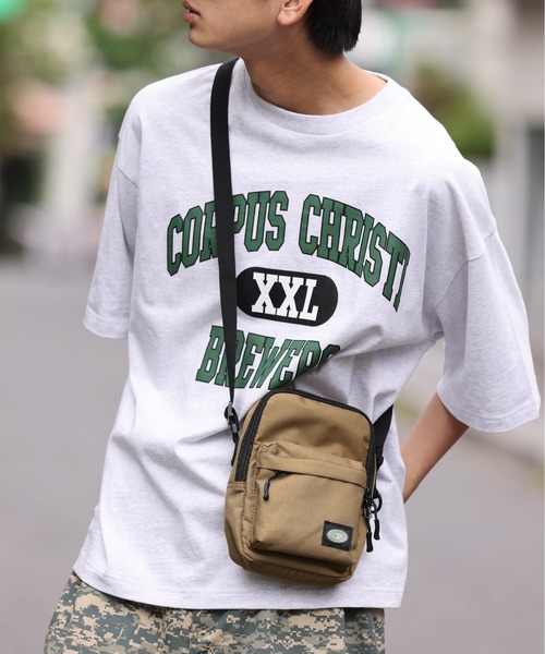 WEGO（ウィゴー）の「WEGO/ボックスポケットミニショルダー（ショルダーバッグ・メンズ・その他2/その他3/その他5/その他1/その他4・FREE）」の2枚目の写真