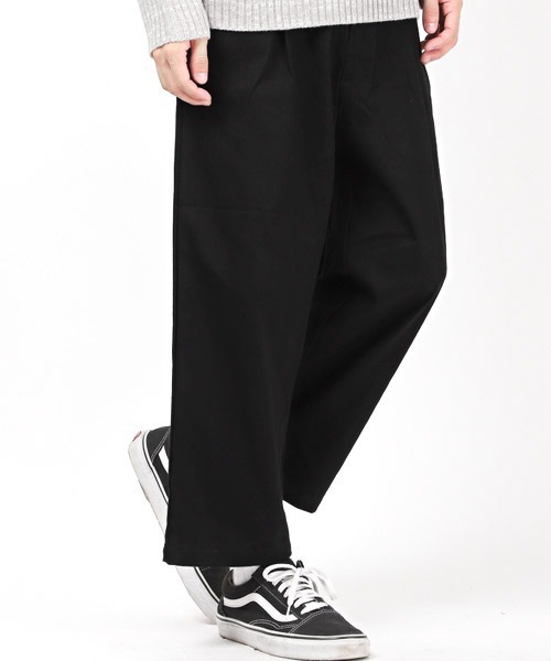 LUXSTYLE(ラグスタイル)の「ツイルテーパードパンツ(その他パンツ・メンズ・ブラック/グレー/カーキ・M/L)」の2枚目の写真