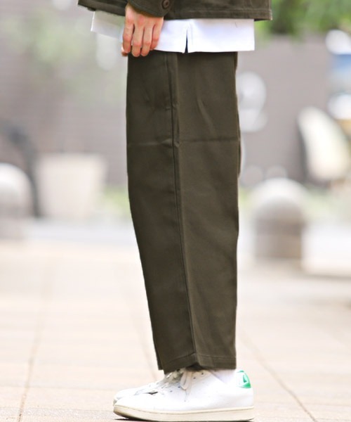 LUXSTYLE(ラグスタイル)の「ツイルテーパードパンツ(その他パンツ・メンズ・ブラック/グレー/カーキ・M/L)」の5枚目の写真