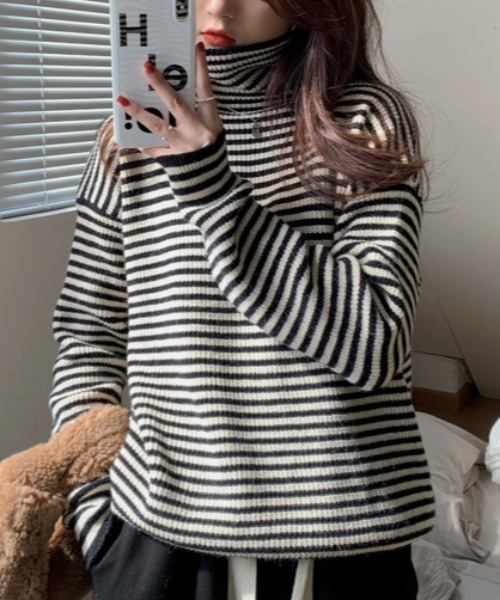 MANGROVE（マングローブ）の「ストライプニットタートルネック（ニット/セーター・レディース・ブラック/ブラウン/グレー・FREE）」の7枚目の写真