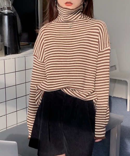 MANGROVE（マングローブ）の「ストライプニットタートルネック（ニット/セーター・レディース・ブラック/ブラウン/グレー・FREE）」の4枚目の写真
