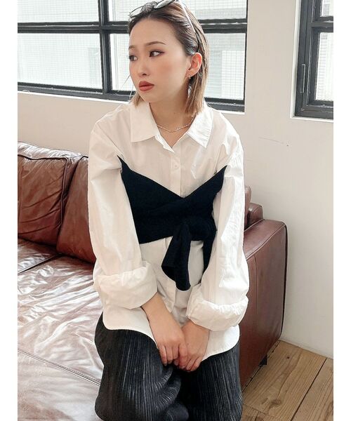 GYDA（ジェイダ）の「ニットドッキングデザインシャツ（シャツ/ブラウス・レディース・ブラック/ベージュ・FREE）」の4枚目の写真