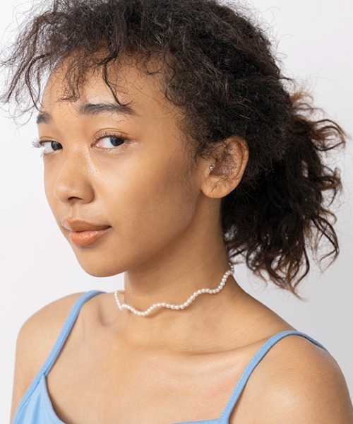 Casselini（キャセリーニ）の「Casselini(キャセリーニ)なみなみビーズチョーカー（ネックレス・レディース・オフホワイト/マルチ・FREE）」の3枚目の写真