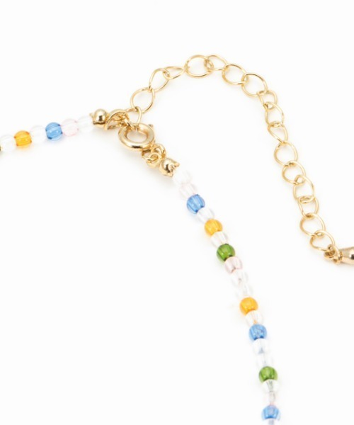 Casselini（キャセリーニ）の「Casselini(キャセリーニ)なみなみビーズチョーカー（ネックレス・レディース・オフホワイト/マルチ・FREE）」の8枚目の写真