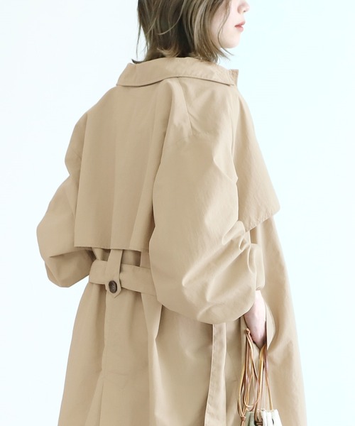 reca（レカ）の「スタンドカラーボリュームスリーブトレンチコート（トレンチコート・レディース・サンドベージュ/ベージュ・L/M）」の13枚目の写真