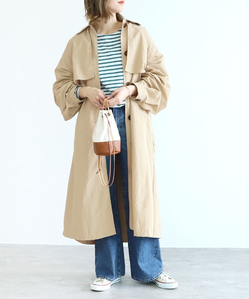 reca（レカ）の「スタンドカラーボリュームスリーブトレンチコート（トレンチコート・レディース・サンドベージュ/ベージュ・L/M）」の3枚目の写真