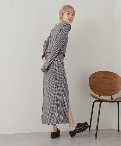 Kastane（カスタネ）の「【カタログ掲載アイテム】ギンガムジャガード２WAYプルオーバー（Tシャツ/カットソー・レディース・ブラック/キャメル・FREE）」の19枚目の写真