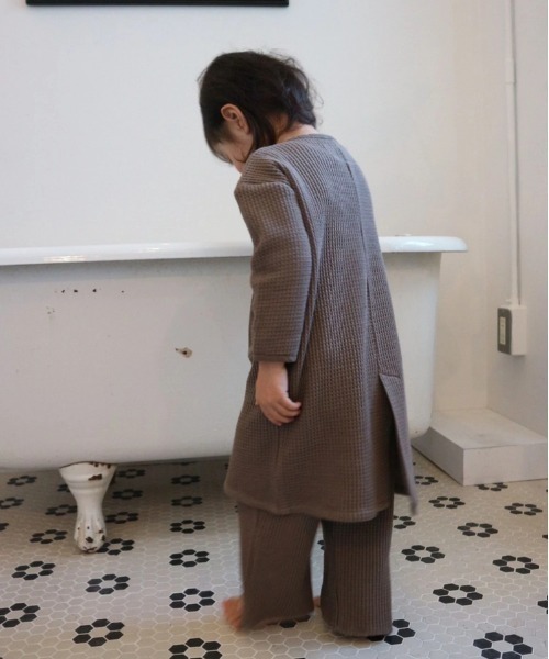 TRUNC（トランクエイティーエイト）の「Child Waffle Setup（セットアップ・キッズ・ブラック/ブラウン/アイボリー・FREE）」の16枚目の写真