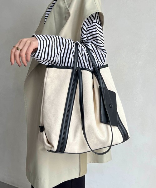 CAPRICIEUX LE'MAGE（カプリシューレマージュ）の「2WAYソフトトートバッグ（トートバッグ・レディース・ベージュ/オフホワイト・FREE）」の16枚目の写真