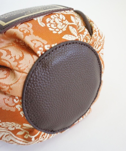 intoxic.（イントキシック）の「DAMASK JACQUARD EGG YOLK エッグヨーク（ショルダーバッグ・レディース・ブラック/オレンジ/ブルー・FREE）」の15枚目の写真
