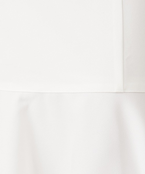 ROYAL PARTY（ロイヤルパーティー）の「バイカラーパイピングラッフルスリーブワンピース（ワンピース・レディース・オフホワイト/ブルー/ベージュ・FREE）」の13枚目の写真