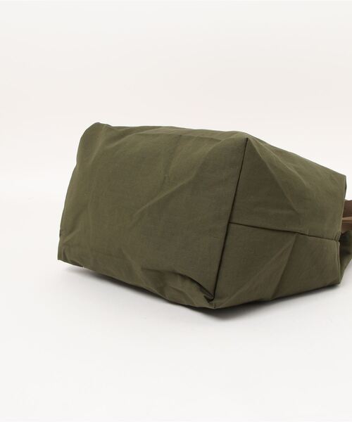 Battenwear(バテンウエア)の「【Battenwear/バテンウェア】米国製パッカブルコットントート/Packable Tote(トートバッグ・メンズ・ストーン/オリーブドラブ/ブルー系その他・ONE SIZE)」の5枚目の写真