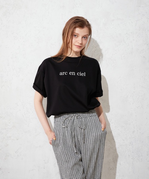 LE SOUK HOLIDAY(ルスークホリデー)の「モックネックロゴTシャツ(Tシャツ/カットソー・レディース・ブラック/オフホワイト/グリーン・M/L)」の3枚目の写真
