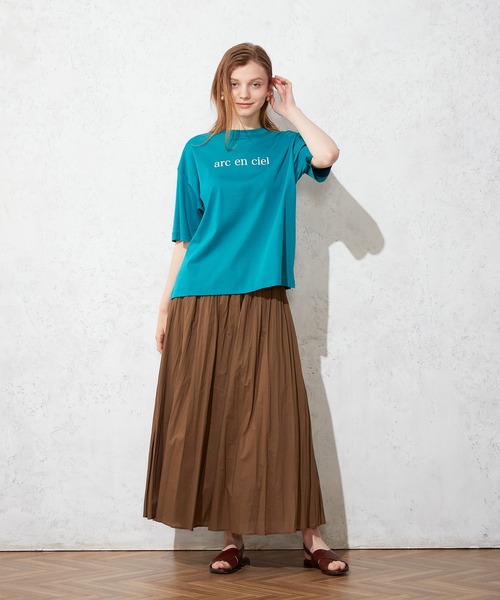 LE SOUK HOLIDAY(ルスークホリデー)の「モックネックロゴTシャツ(Tシャツ/カットソー・レディース・ブラック/オフホワイト/グリーン・M/L)」の12枚目の写真