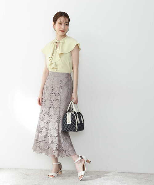 N.（N. Natural Beauty Basic）（エヌエヌナチュラルビューティーベーシック）の「◆フリルカラーブラウス（シャツ/ブラウス・レディース・ブルー/イエロー/ホワイト・MEDIUM）」の11枚目の写真