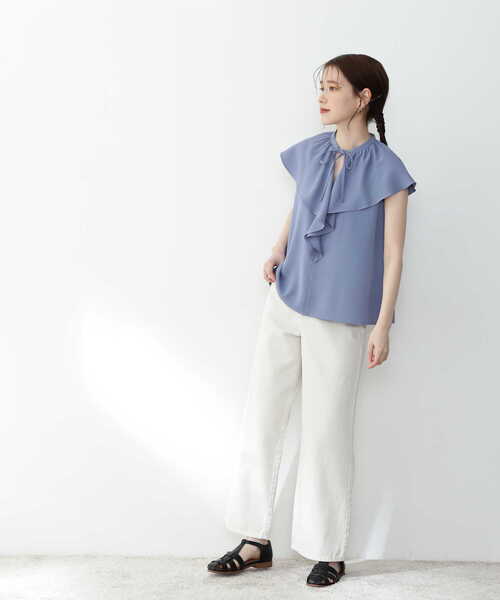 N.（N. Natural Beauty Basic）（エヌエヌナチュラルビューティーベーシック）の「◆フリルカラーブラウス（シャツ/ブラウス・レディース・ブルー/イエロー/ホワイト・MEDIUM）」の21枚目の写真