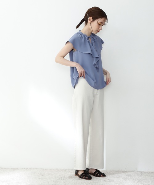 N.（N. Natural Beauty Basic）（エヌエヌナチュラルビューティーベーシック）の「◆フリルカラーブラウス（シャツ/ブラウス・レディース・ブルー/イエロー/ホワイト・MEDIUM）」の5枚目の写真