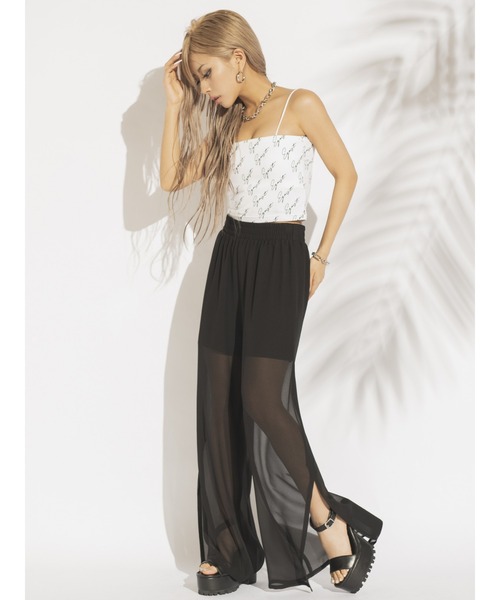 EGOIST（エゴイスト）の「総ロゴプリントビスチェ（キャミソール・レディース・ホワイト/ブラック・FREE）」の5枚目の写真